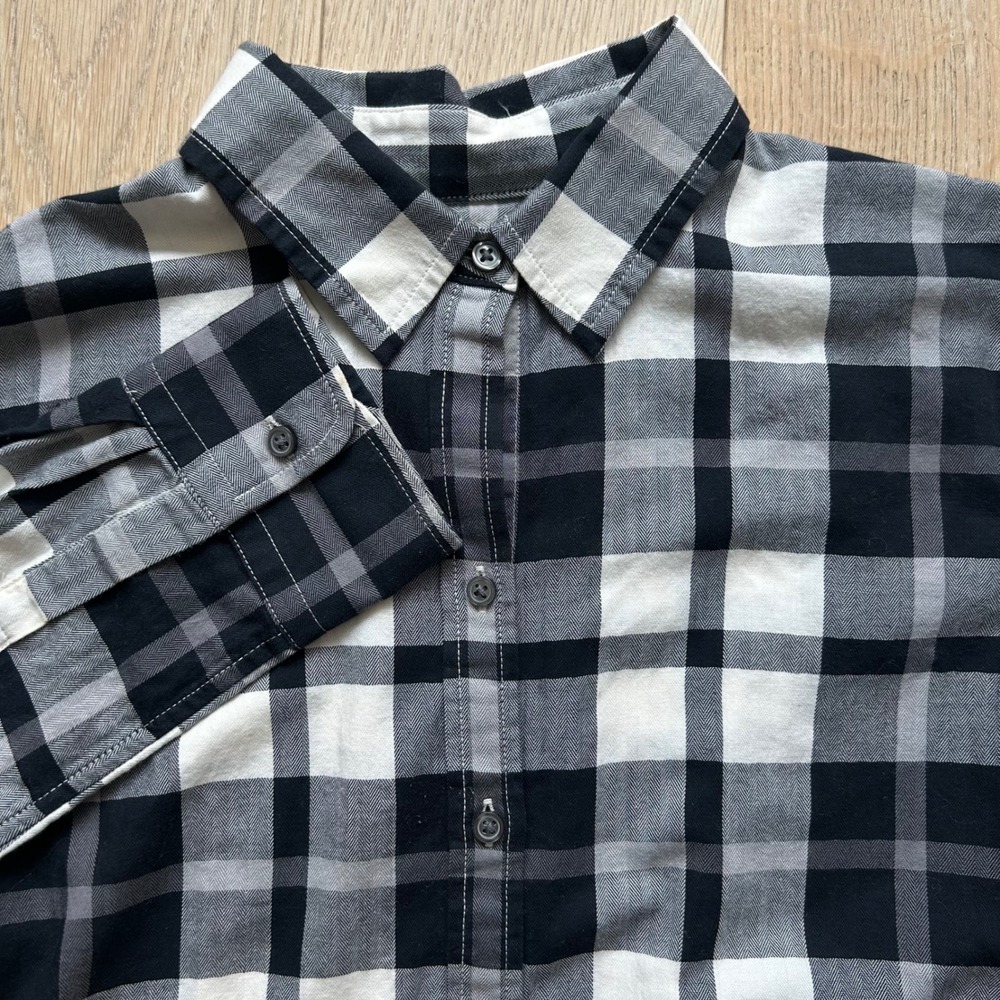 Gap Buffalo Plaid Button Down Shirt Size S Black White Cotton Heritage Casual